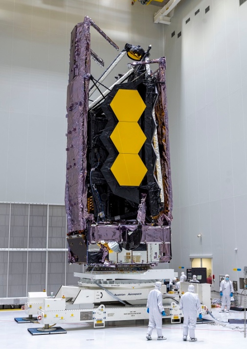 JWST packas upp i Franska Guyana. Bild: ESA/CNES/Arianespace